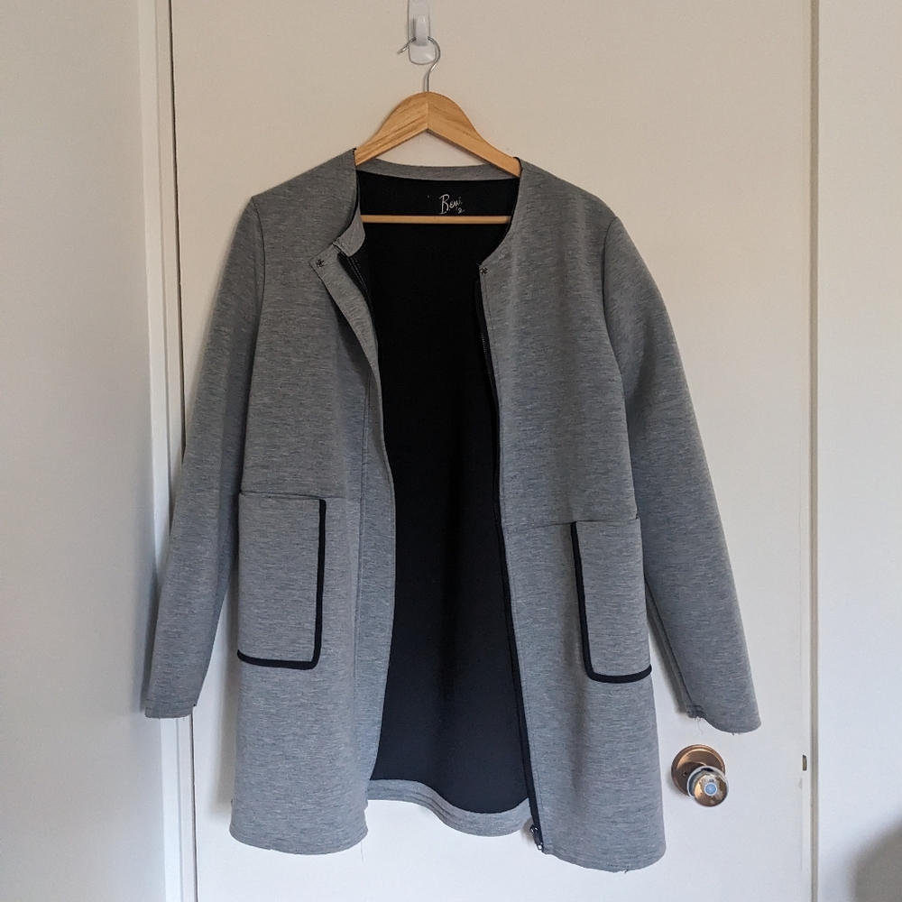 Beni Vie Lightweight Grey Coat